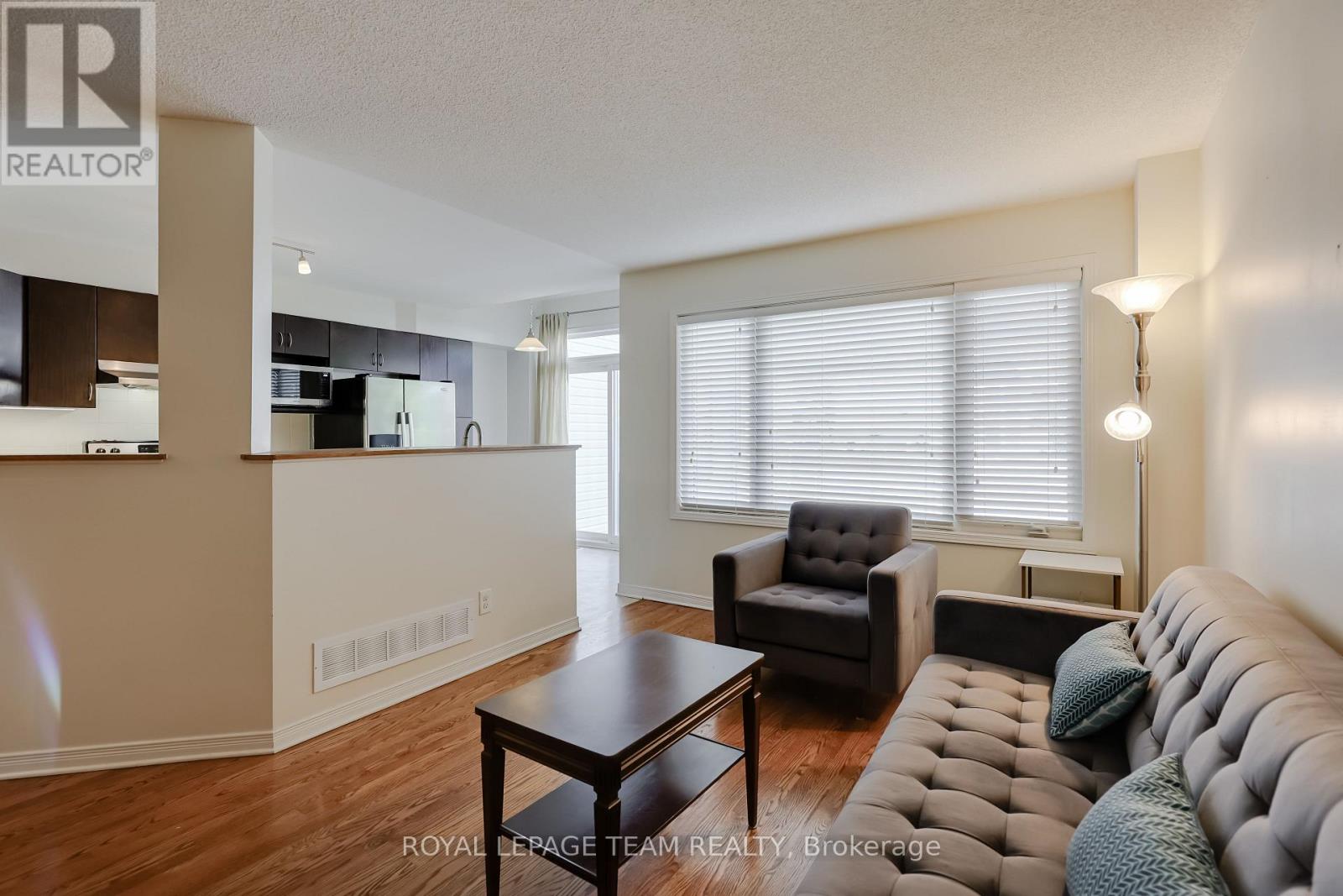 1112 Marconi Avenue, Ottawa, Ontario  K2K 0C6 - Photo 11 - X12445151