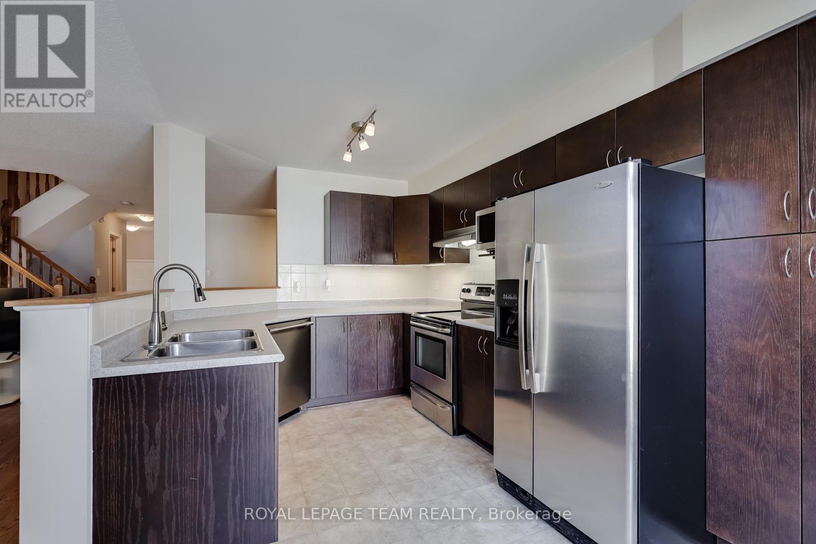 1112 Marconi Avenue, Ottawa, Ontario  K2K 0C6 - Photo 14 - X12445151