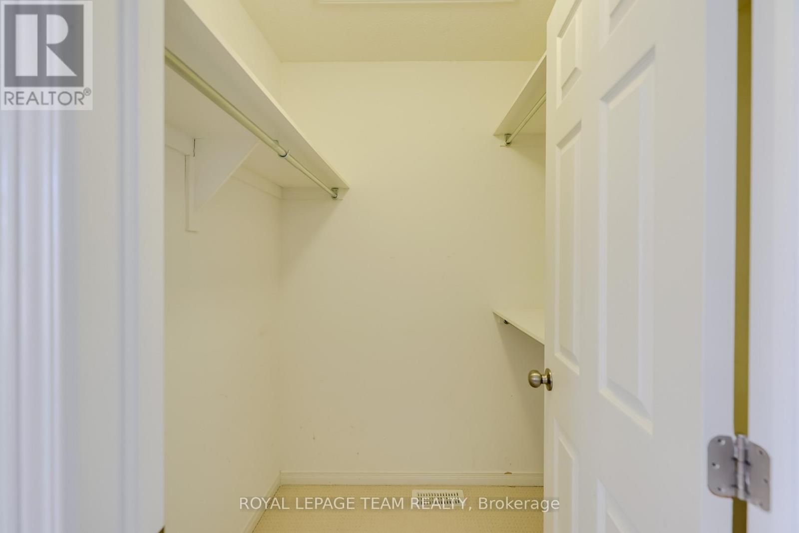 1112 Marconi Avenue, Ottawa, Ontario  K2K 0C6 - Photo 27 - X12445151