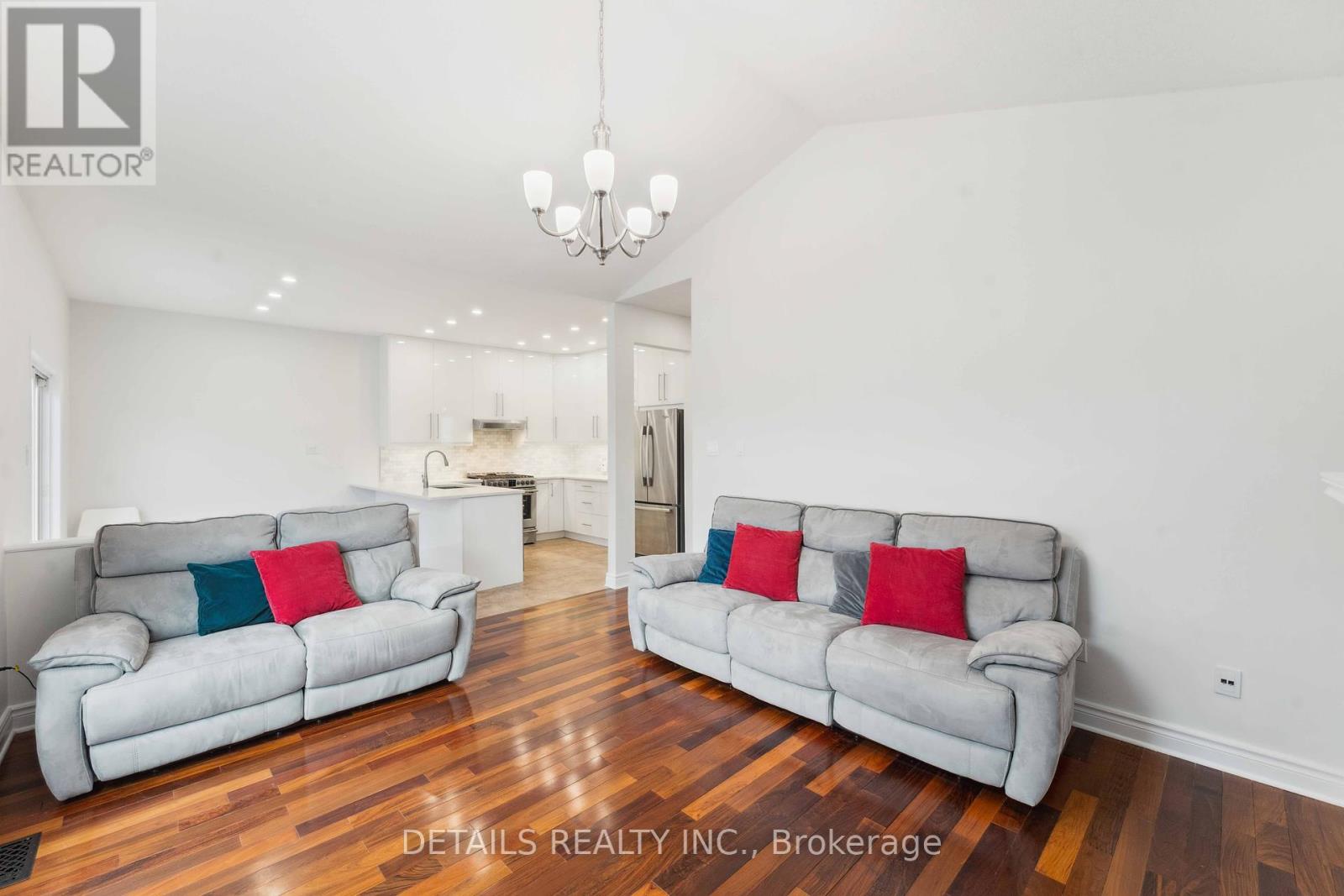 85 Calaveras Avenue, Ottawa, Ontario  K2J 4Z7 - Photo 13 - X12445153