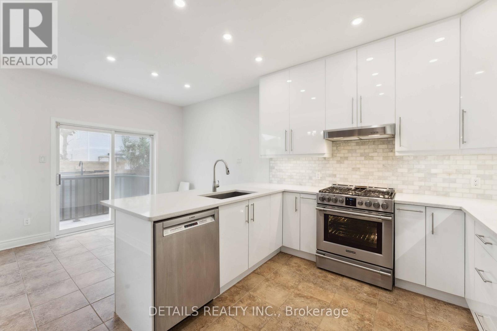 85 Calaveras Avenue, Ottawa, Ontario  K2J 4Z7 - Photo 15 - X12445153