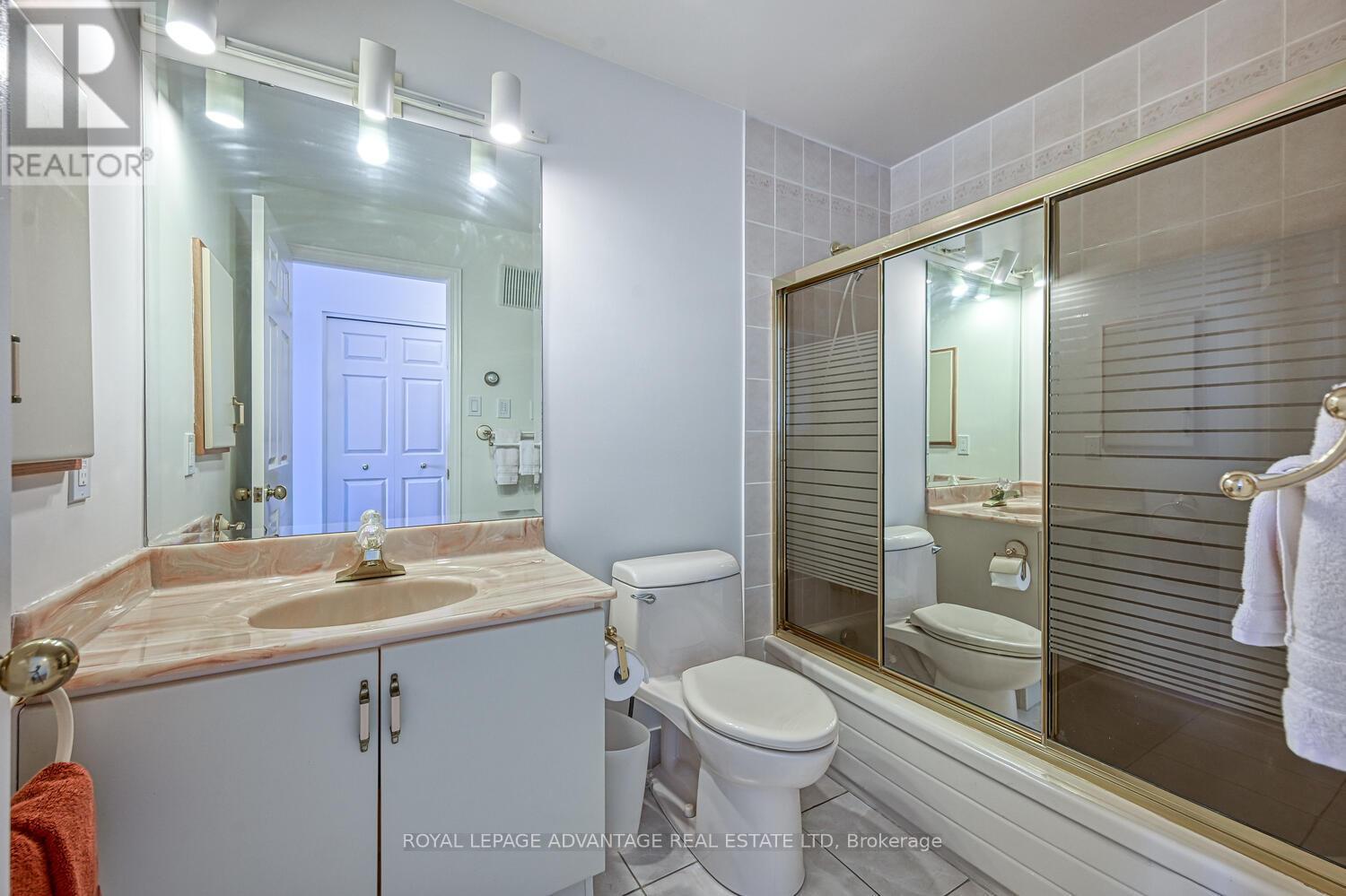 401 - 10 Armstrong Drive, Smiths Falls, Ontario  K7A 5H8 - Photo 42 - X12438212