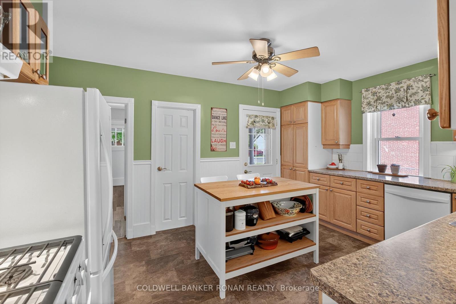 8153 Main Street, Adjala-Tosorontio, Ontario  L0M 1J0 - Photo 11 - N12313679