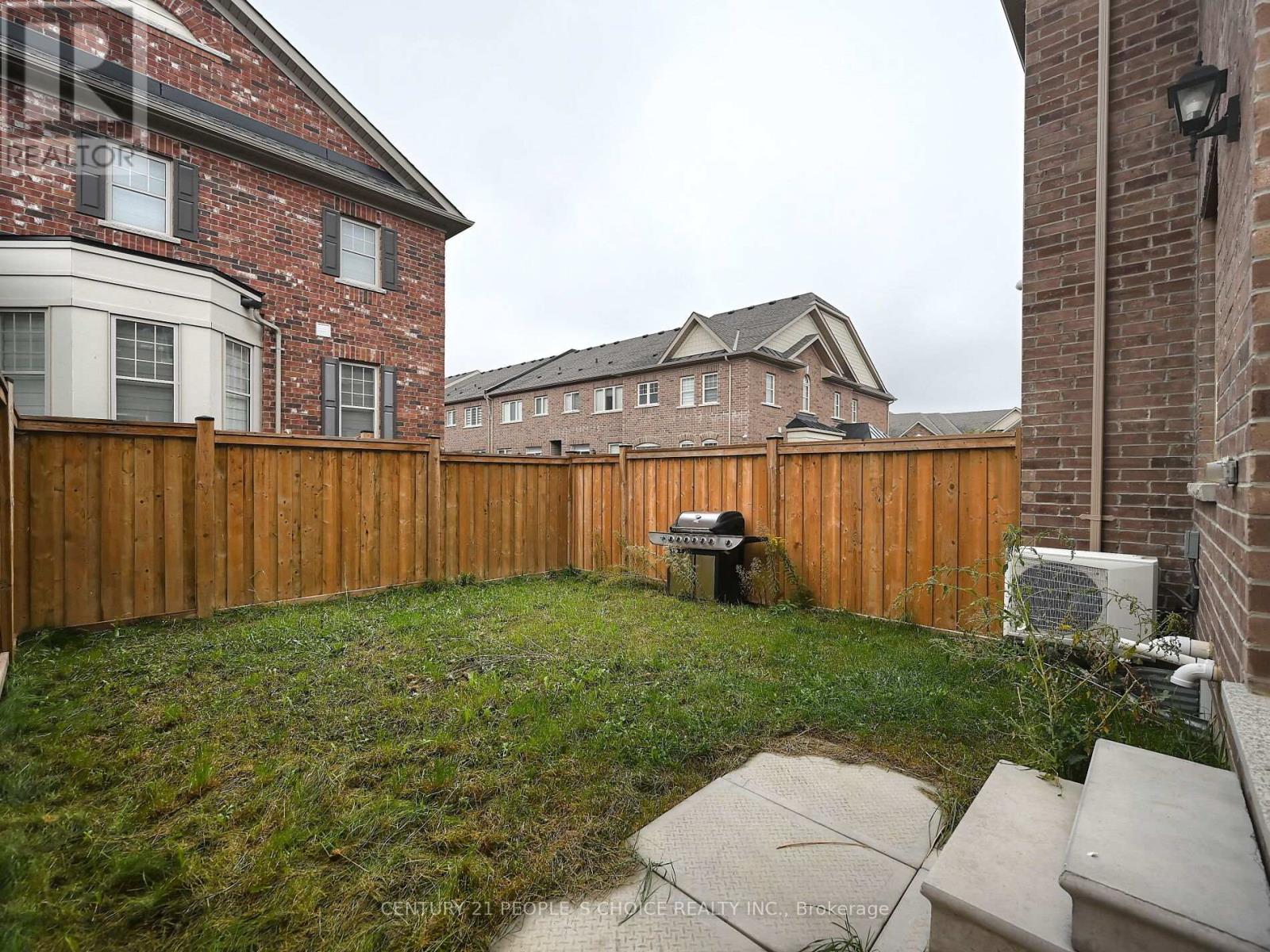 39 Pearman Crescent, Brampton, Ontario  L7A 4Y8 - Photo 33 - W12445007