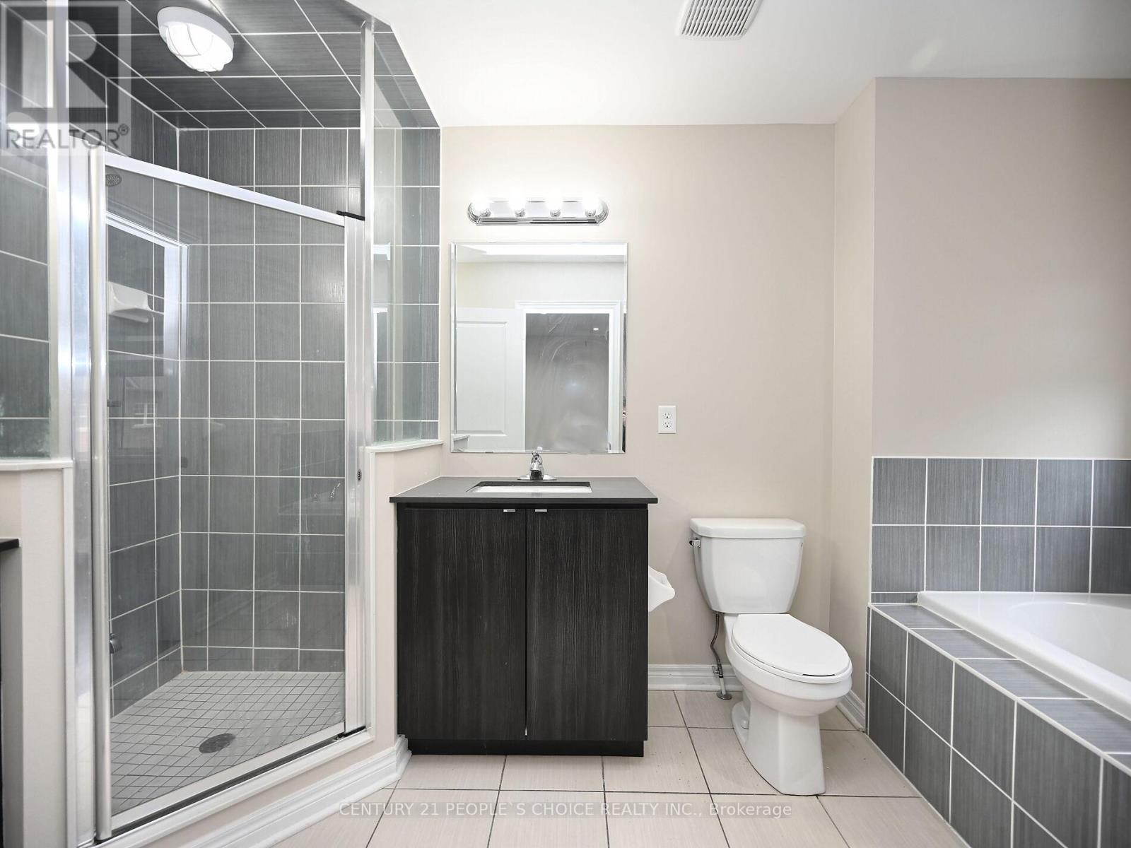 39 Pearman Crescent, Brampton, Ontario  L7A 4Y8 - Photo 17 - W12445007