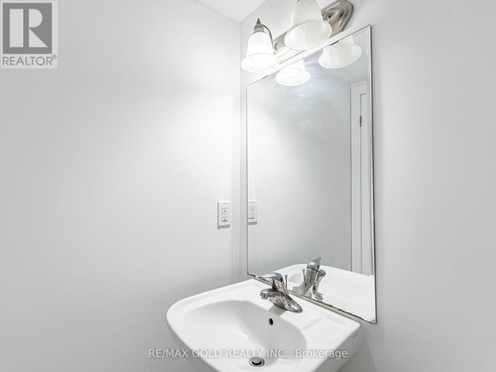 436 Linden Drive, Cambridge, Ontario  N3H 0C6 - Photo 31 - X12445097