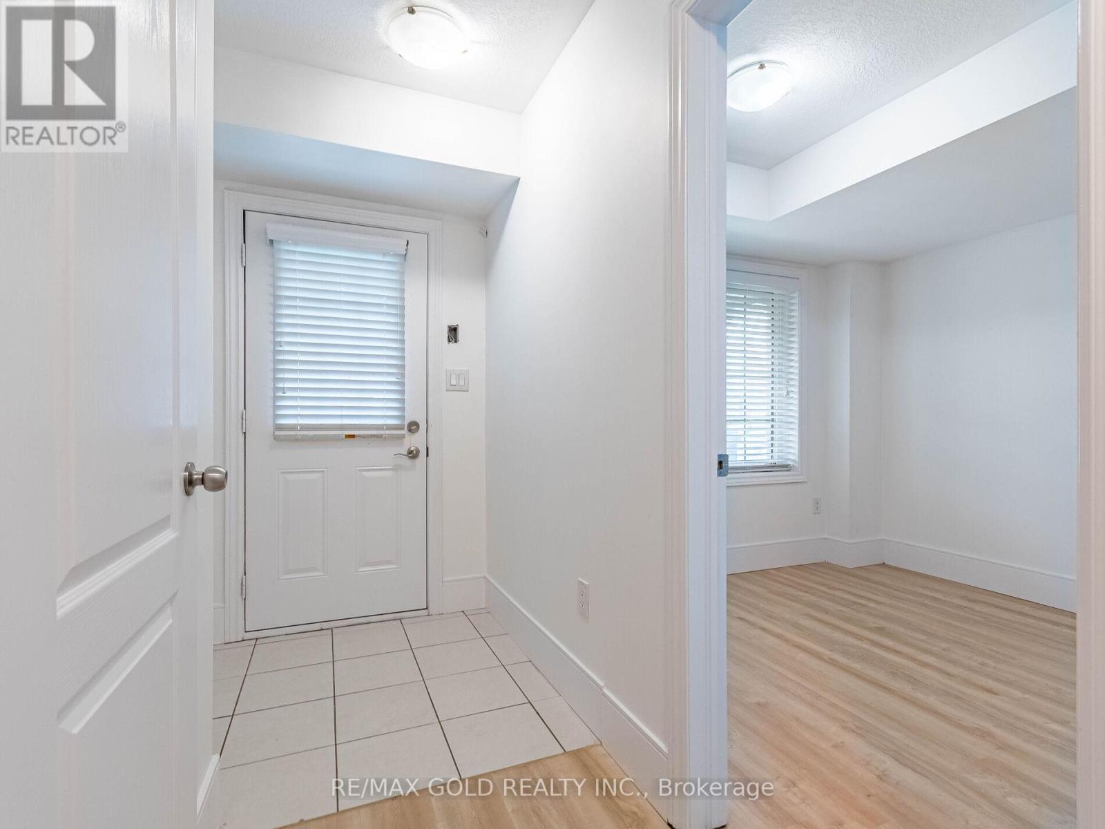 436 Linden Drive, Cambridge, Ontario  N3H 0C6 - Photo 7 - X12445097