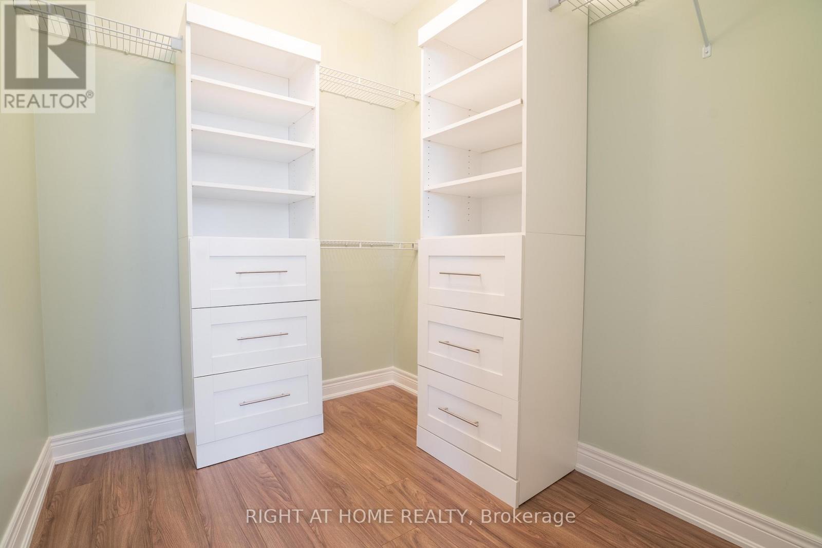 9 Annmarie Drive, Niagara-On-The-Lake, Ontario  L0S 1J0 - Photo 12 - X12445102