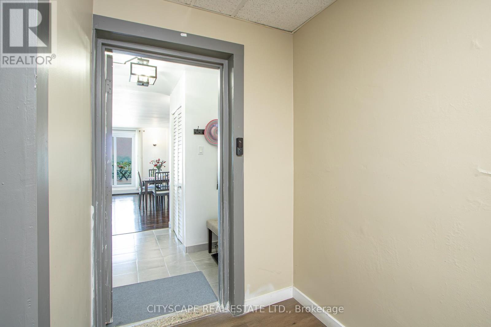 1008 - 573 Mornington Avenue, London East (East G), Ontario  N5Y 4T9 - Photo 4 - X12445107