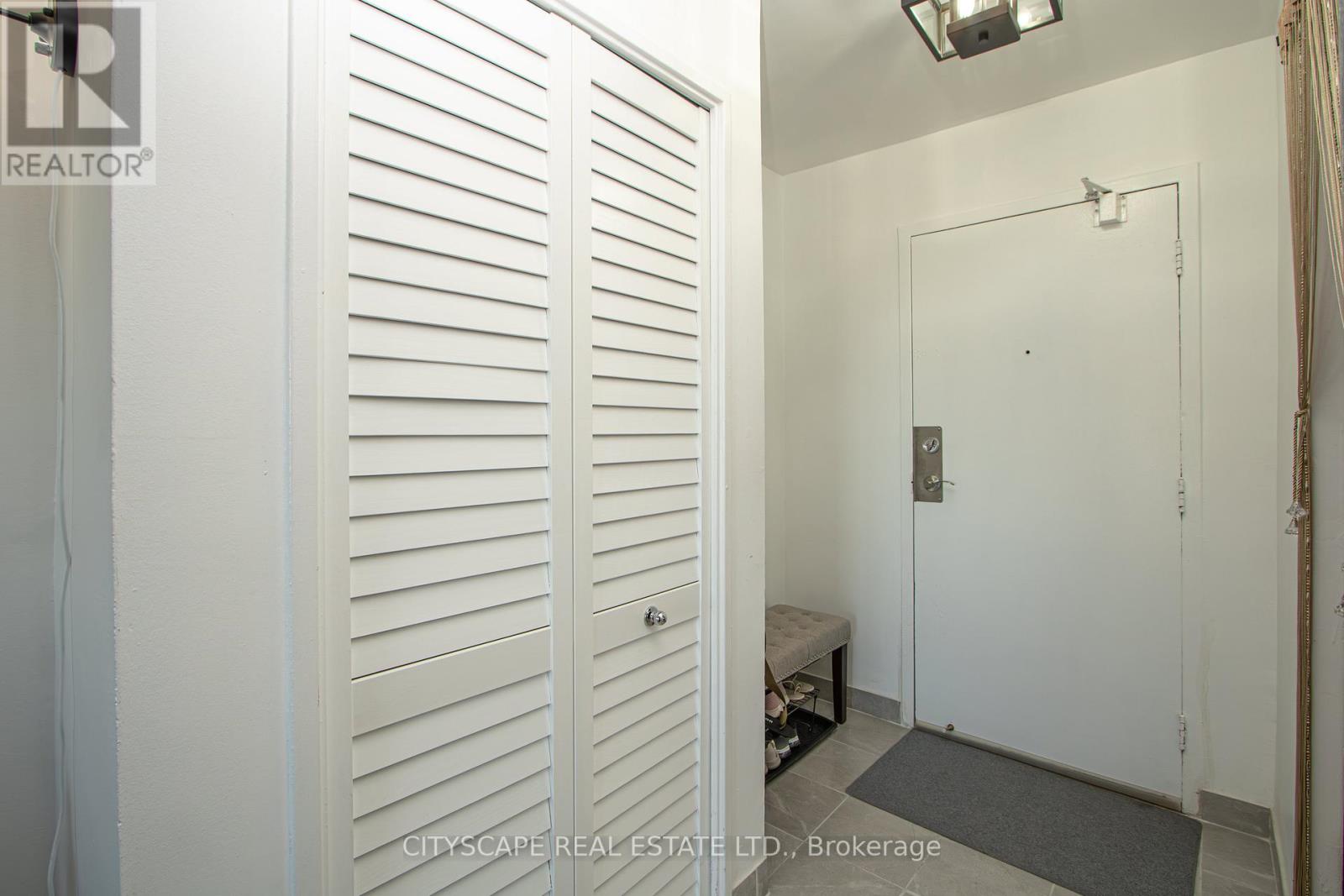 1008 - 573 Mornington Avenue, London East (East G), Ontario  N5Y 4T9 - Photo 5 - X12445107