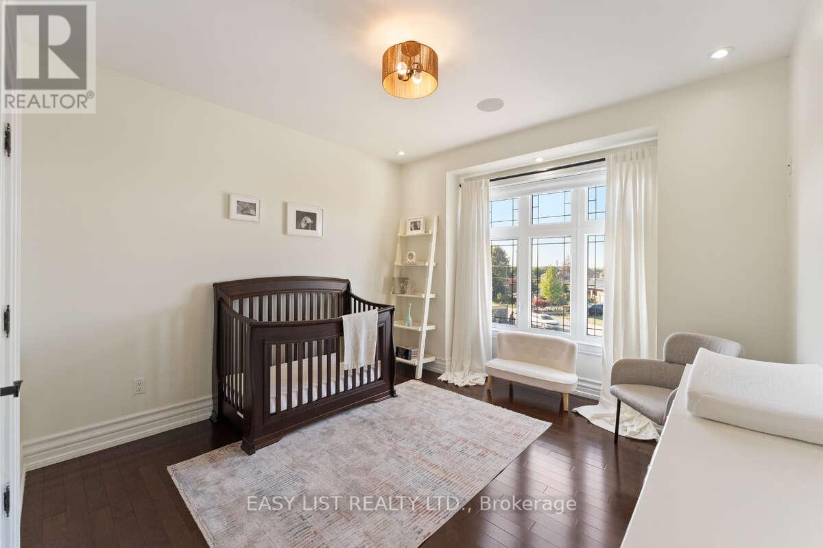 82 Margaret Avenue, Hamilton, Ontario  L8G 3G5 - Photo 33 - X12445115