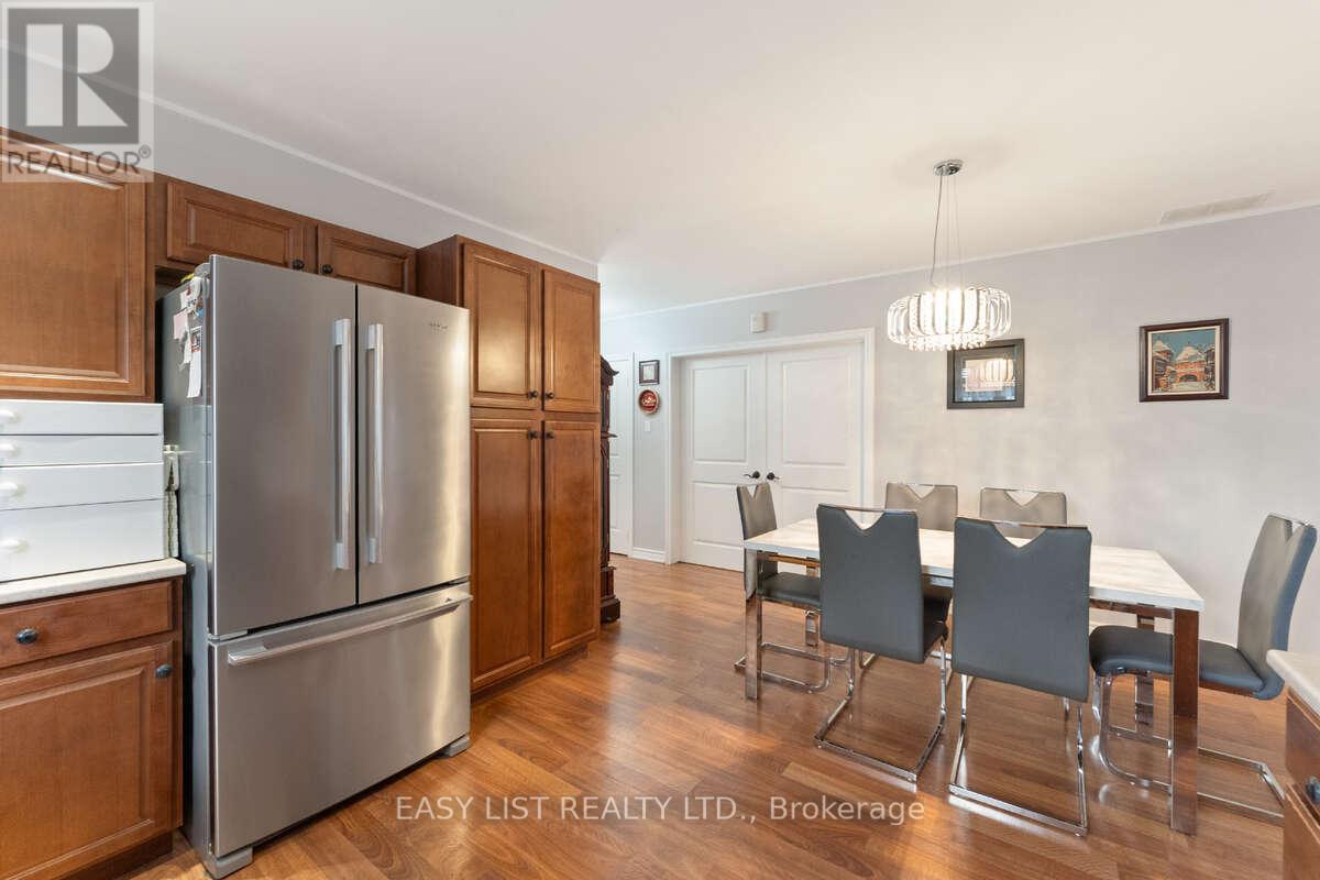 82 Margaret Avenue, Hamilton, Ontario  L8G 3G5 - Photo 41 - X12445115