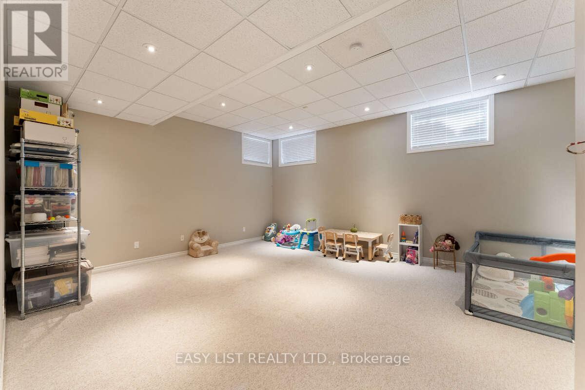 82 Margaret Avenue, Hamilton, Ontario  L8G 3G5 - Photo 46 - X12445115