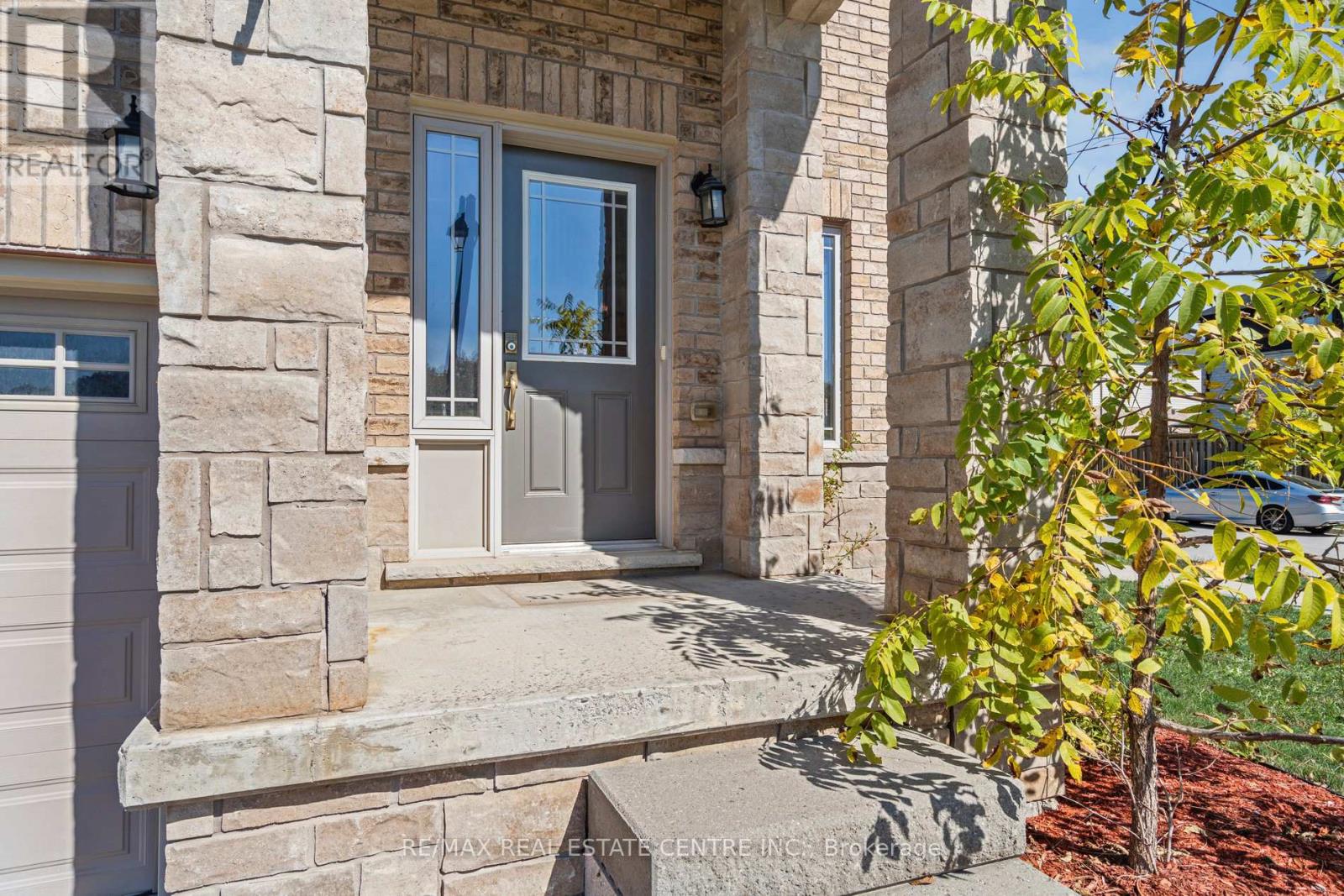 224 Pumpkin Pass, Hamilton (Binbrook), Ontario  L0R 1C0 - Photo 5 - X12445116