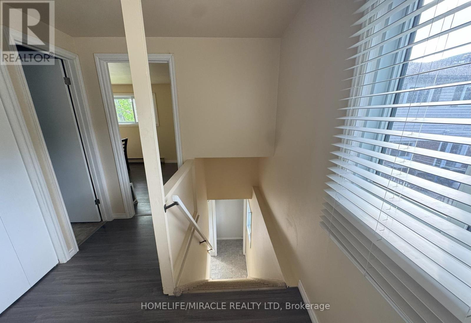 278 Barber Avenue, North Bay (Birchaven), Ontario  P1A 3G3 - Photo 15 - X12445118