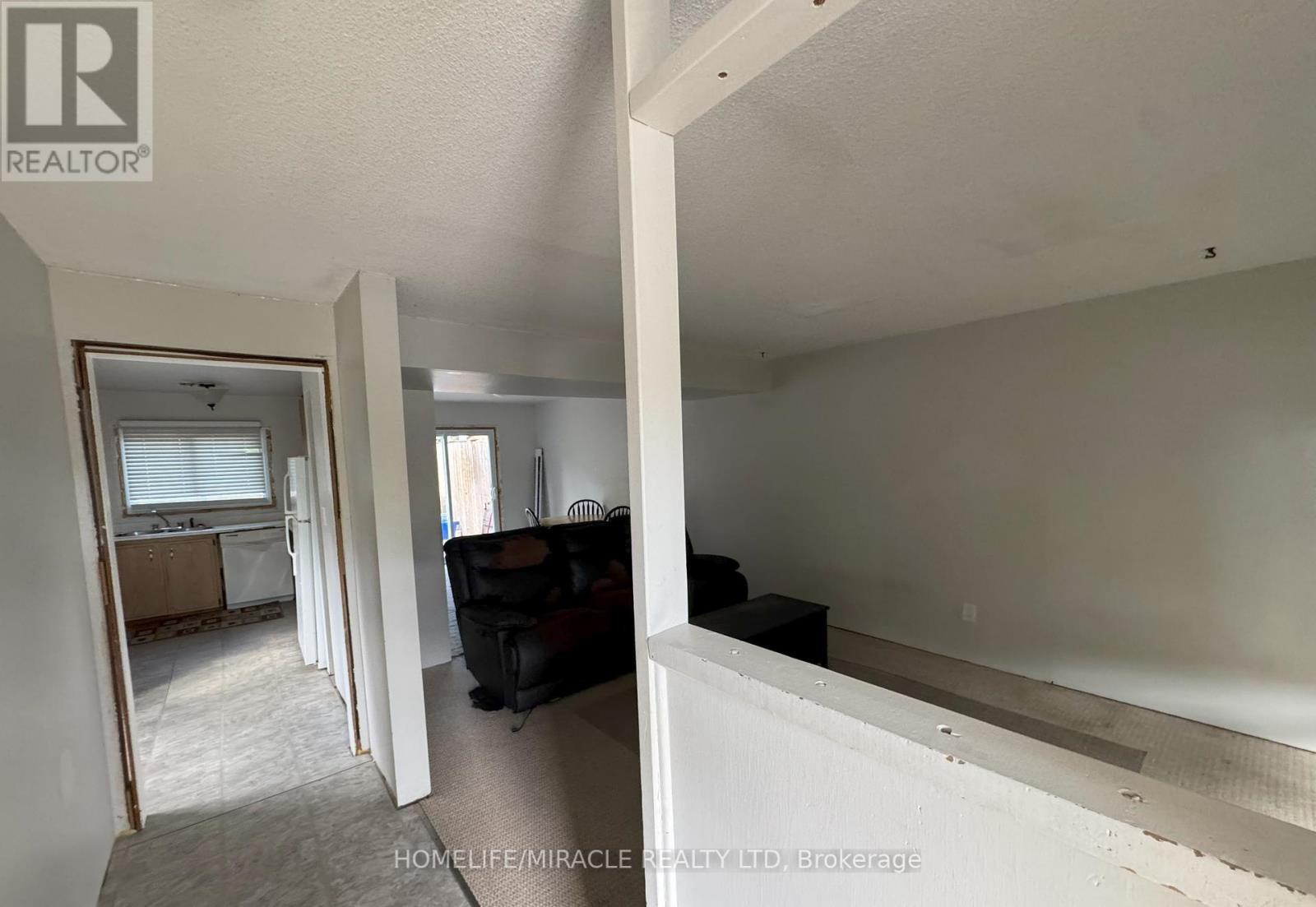 278 Barber Avenue, North Bay (Birchaven), Ontario  P1A 3G3 - Photo 2 - X12445118