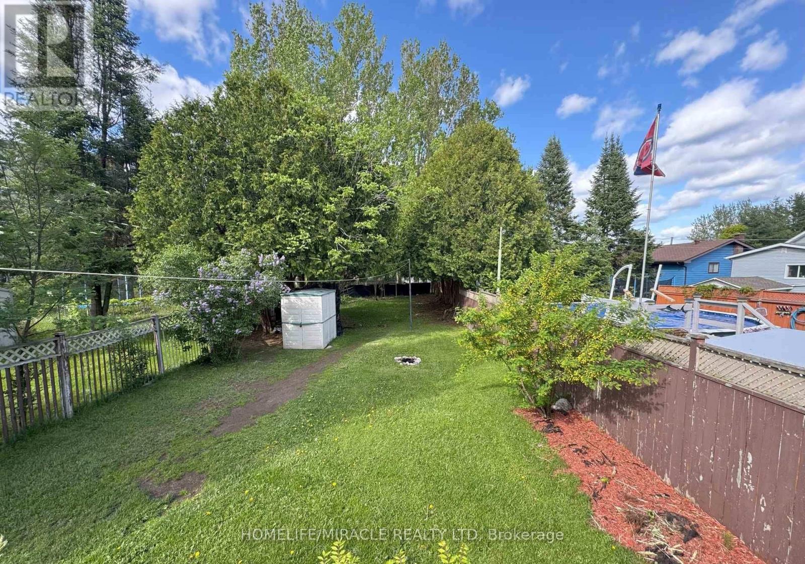 278 Barber Avenue, North Bay (Birchaven), Ontario  P1A 3G3 - Photo 21 - X12445118
