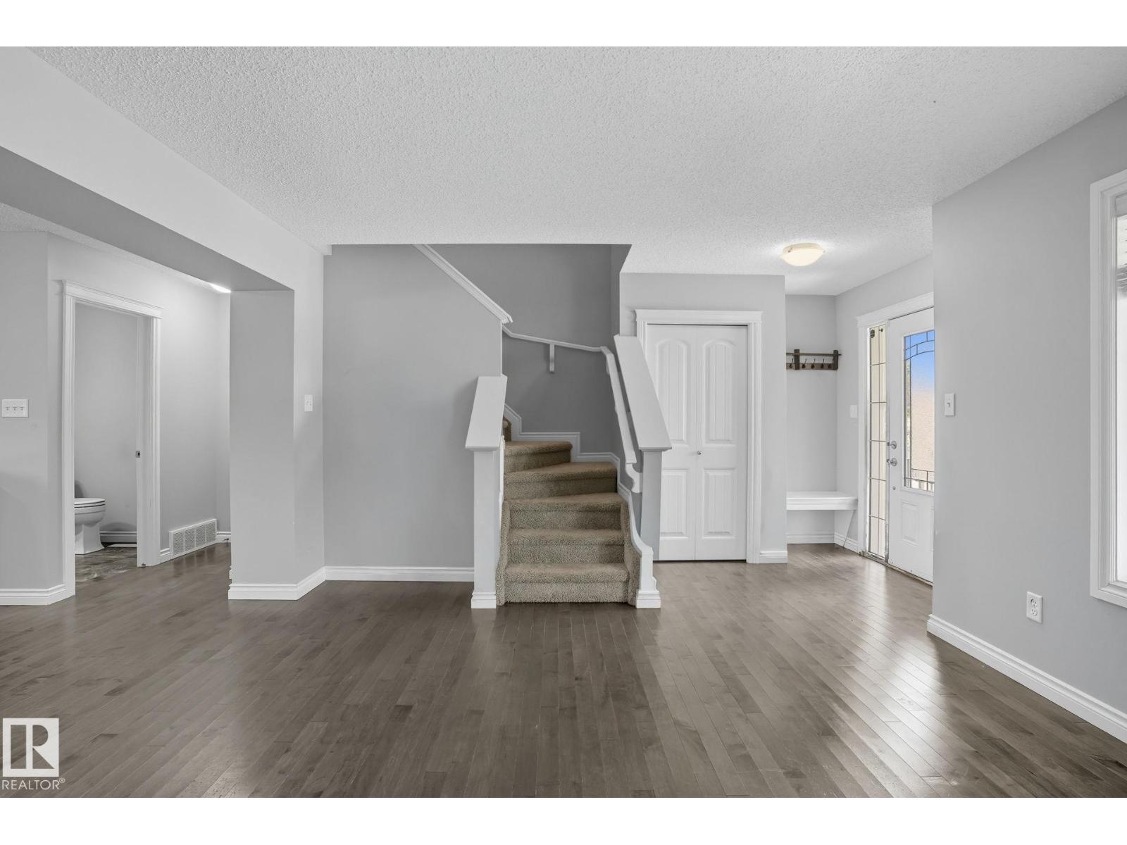 1565 33a St Nw, Edmonton, Alberta  T6T 0X5 - Photo 8 - E4460871