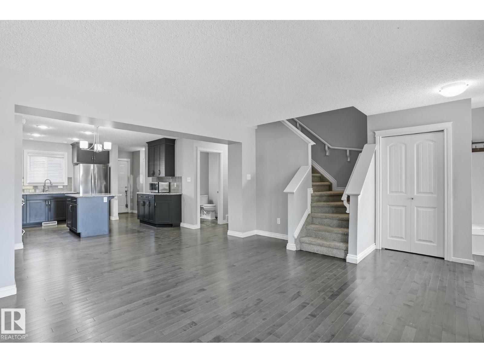 1565 33a St Nw, Edmonton, Alberta  T6T 0X5 - Photo 9 - E4460871