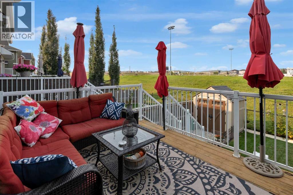 182 River Heights Crescent, Cochrane, Alberta  T4C 0V1 - Photo 2 - A2251563