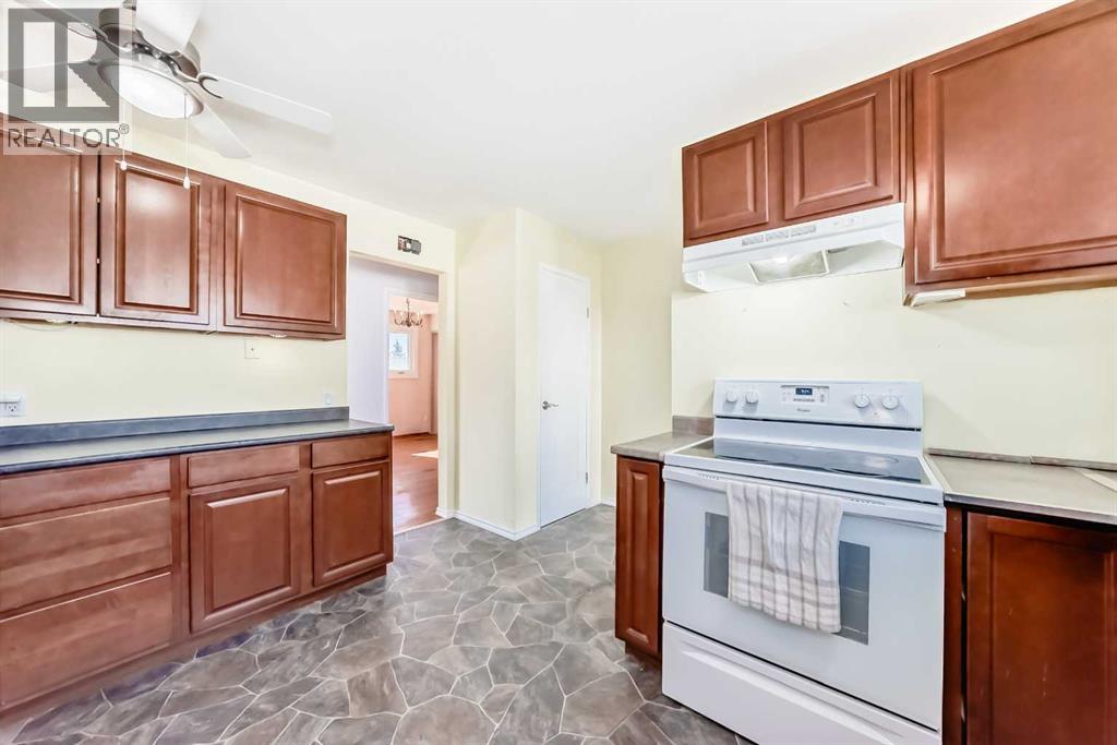 5136 Marshall Road Ne, Calgary, Alberta  T2A 2Y9 - Photo 6 - A2259310