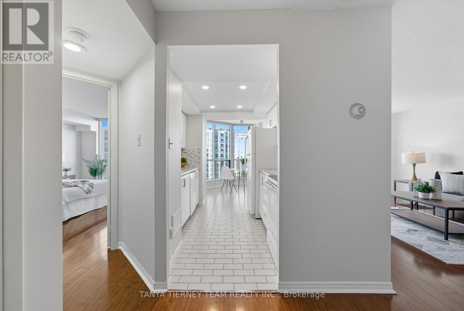 805 - 360 Watson Street, Whitby (Port Whitby), Ontario  L1N 9G2 - Photo 13 - E12445138