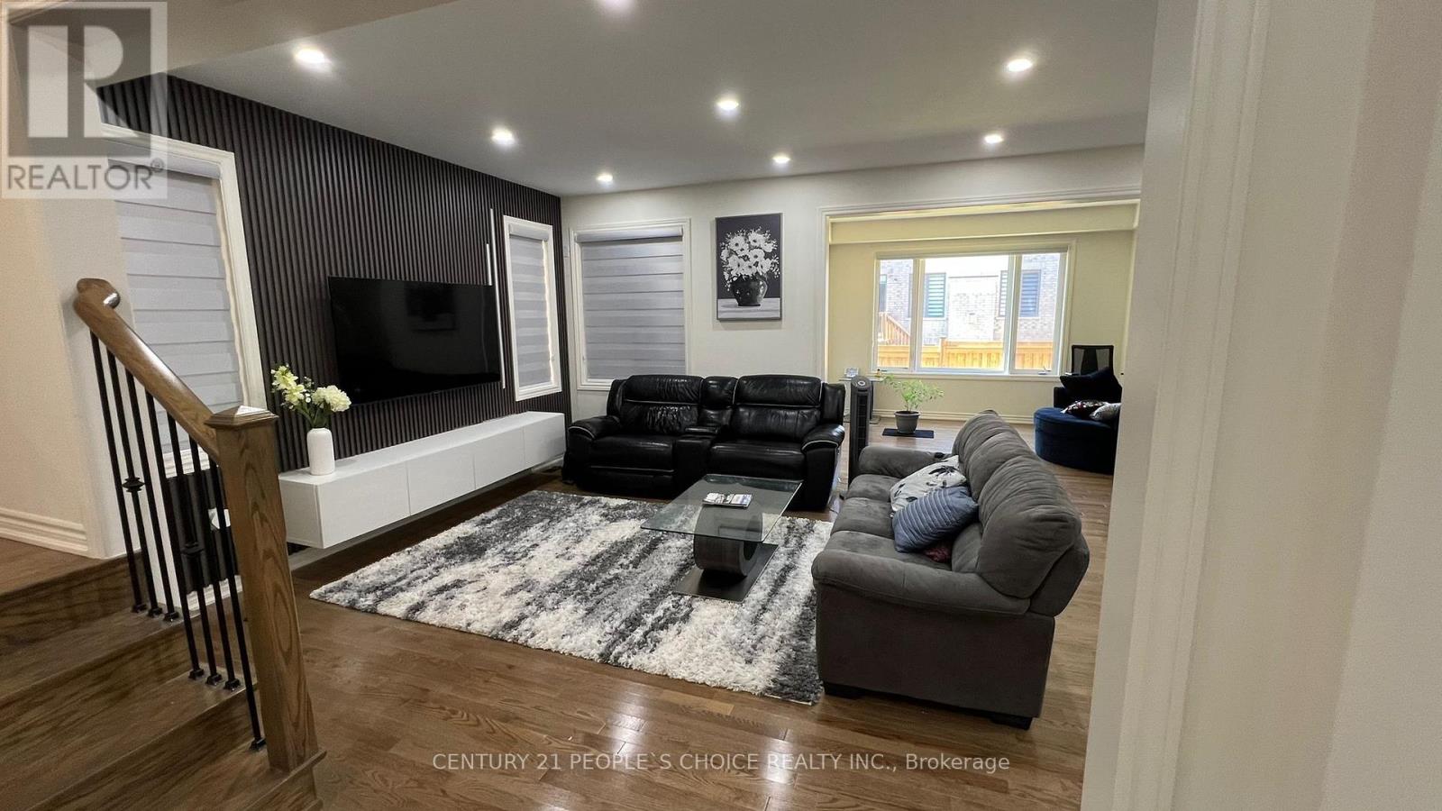 2120 Coppermine Street, Oshawa, Ontario  L1H 8L7 - Photo 7 - E12445154