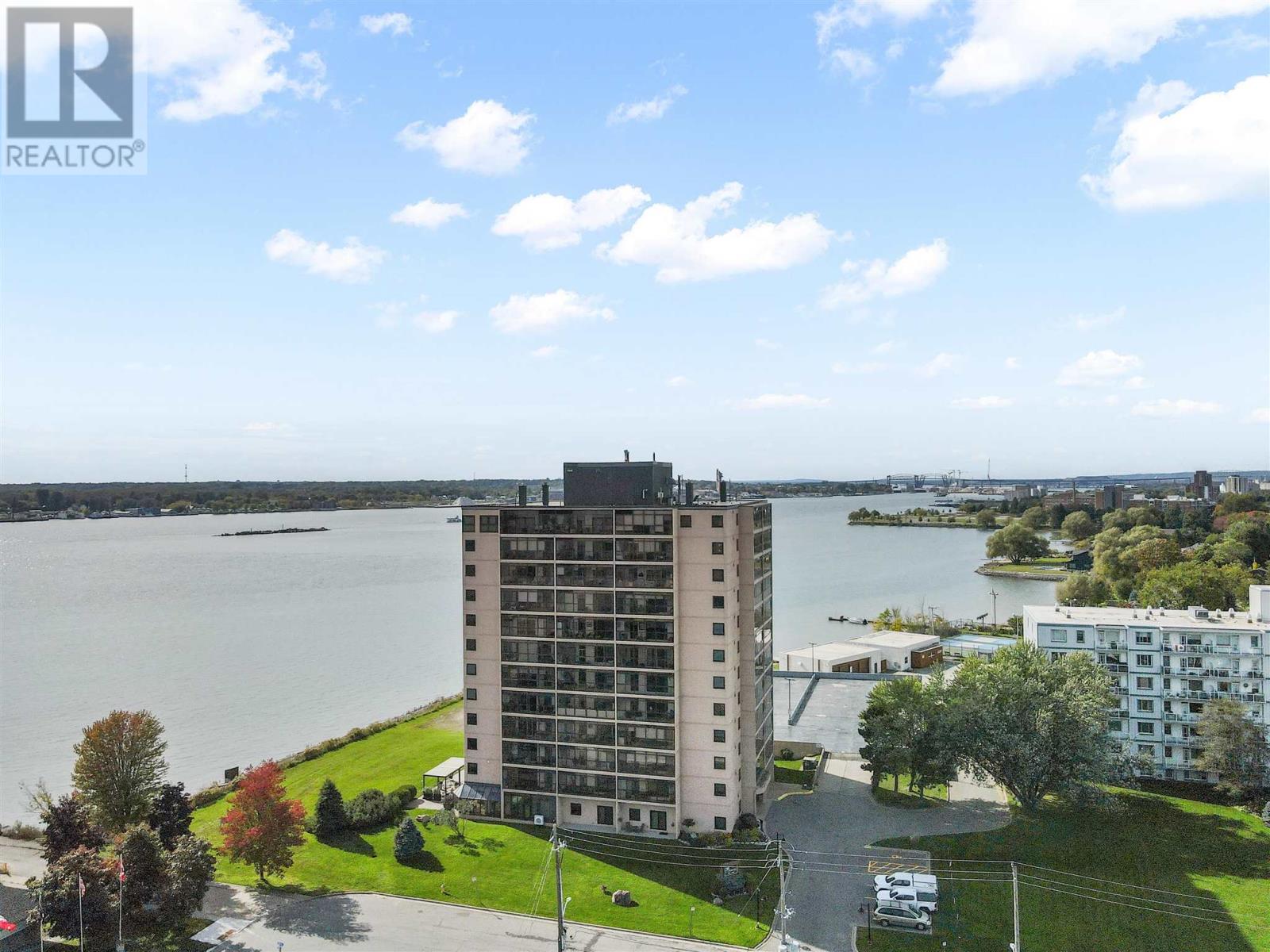 89 Pine St # 701, Sault Ste. Marie, Ontario  P6A 6M6 - Photo 1 - SM252869