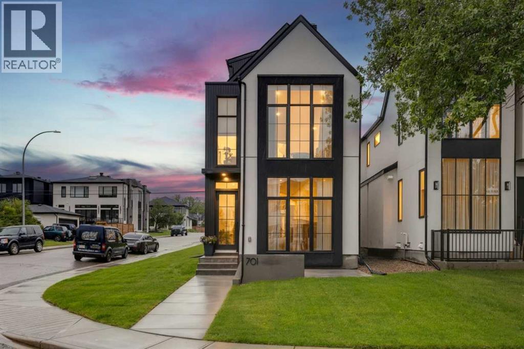 701 27 Avenue NW, Calgary, Alberta