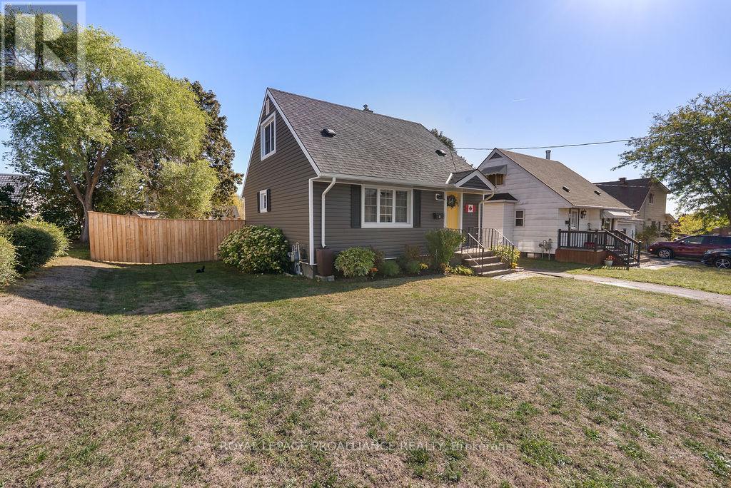 11 Fifth Street, Belleville, Ontario  K8N 4S2 - Photo 27 - X12445178