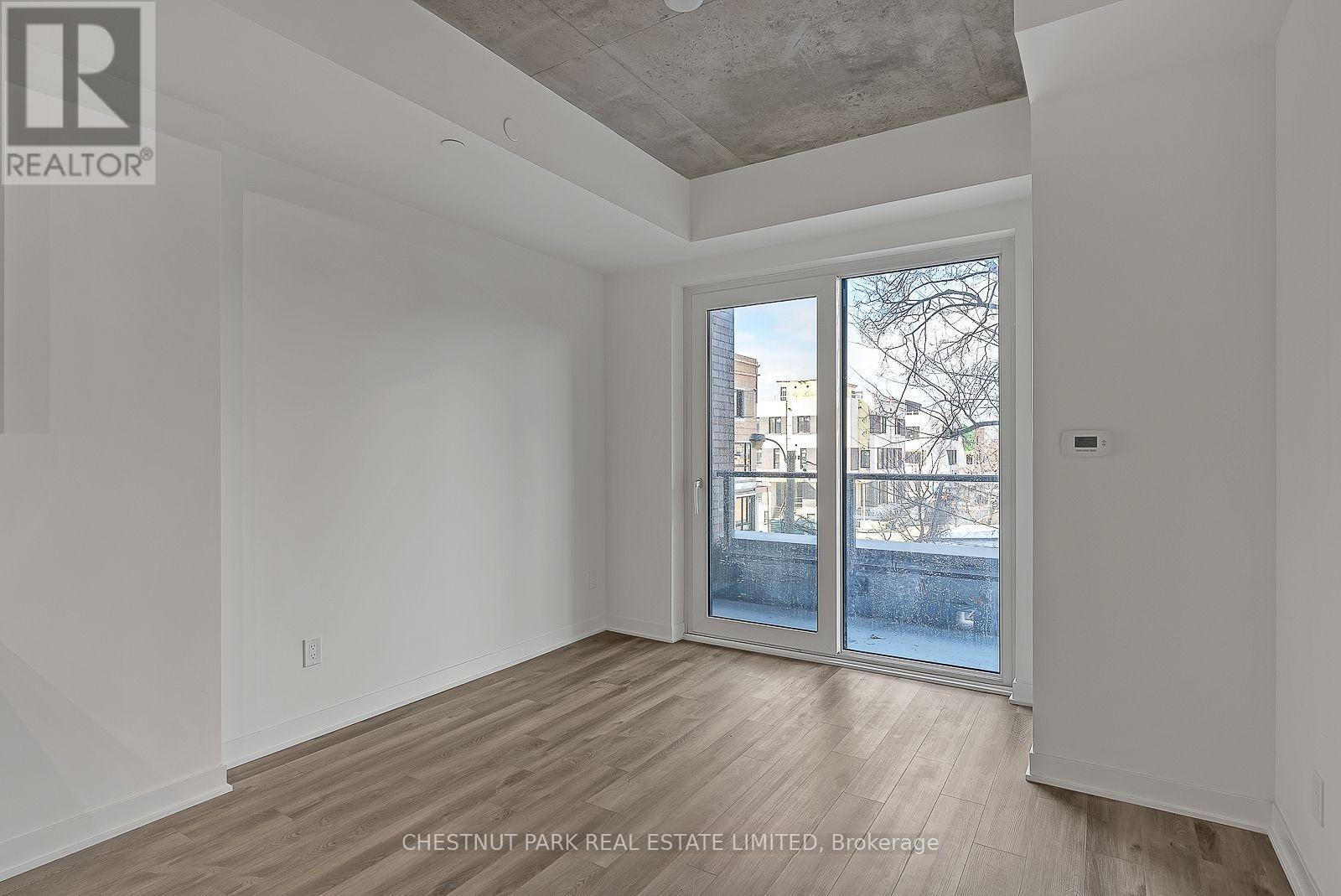 505 - 1808 St Clair Avenue W, Toronto, Ontario  M6N 0C1 - Photo 5 - W12432364