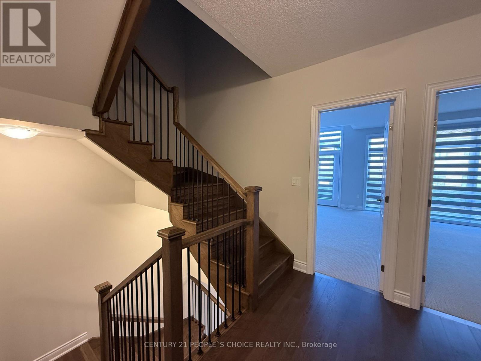 1226 Anthonia Trail E, Oakville, Ontario  L6H 7Y9 - Photo 28 - W12445139