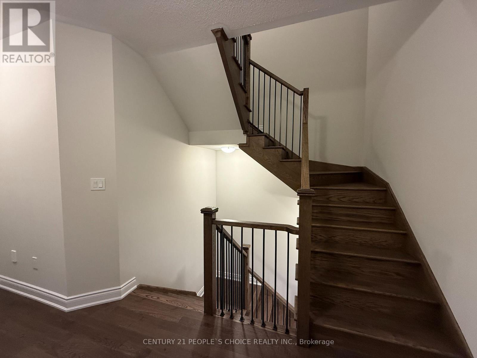 1226 Anthonia Trail E, Oakville, Ontario  L6H 7Y9 - Photo 33 - W12445139