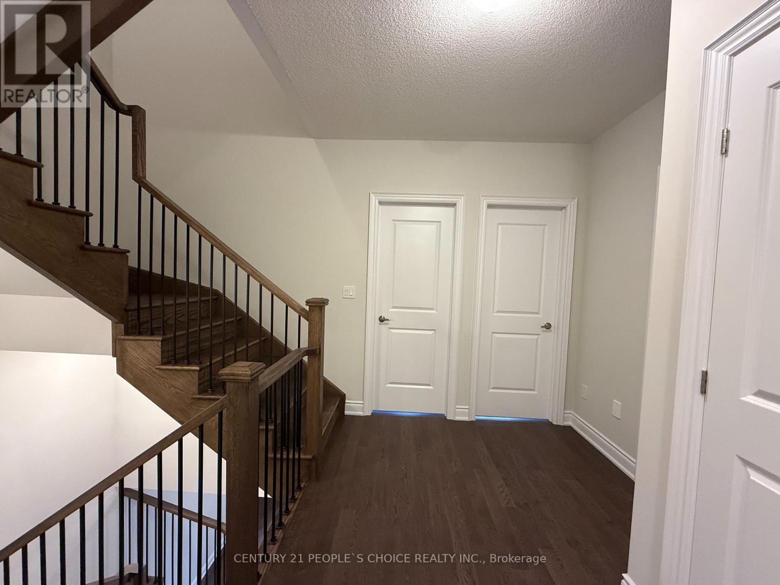 1226 Anthonia Trail E, Oakville, Ontario  L6H 7Y9 - Photo 34 - W12445139