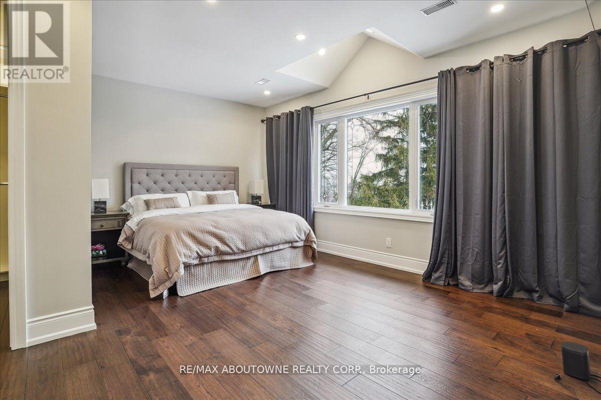 332 Shoreview Road, Burlington (Lasalle), Ontario  L7T 2N5 - Photo 38 - W12445152