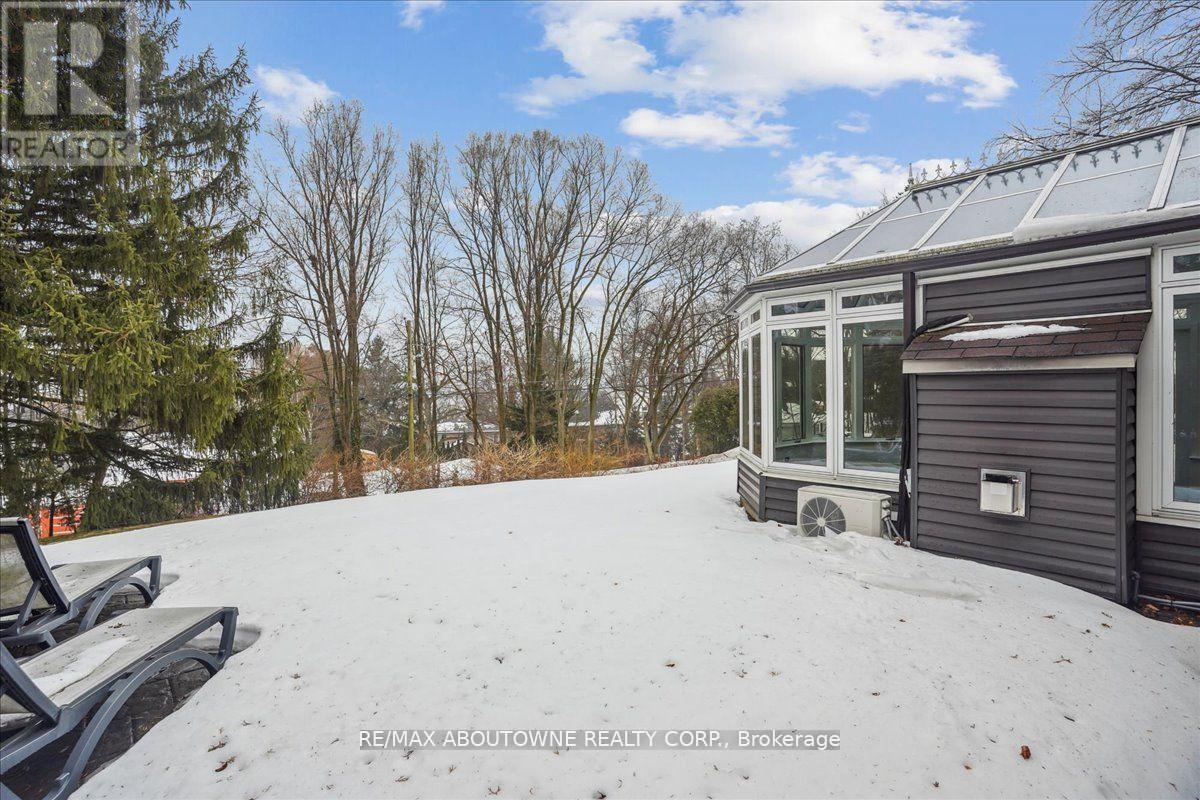 332 Shoreview Road, Burlington (Lasalle), Ontario  L7T 2N5 - Photo 47 - W12445152