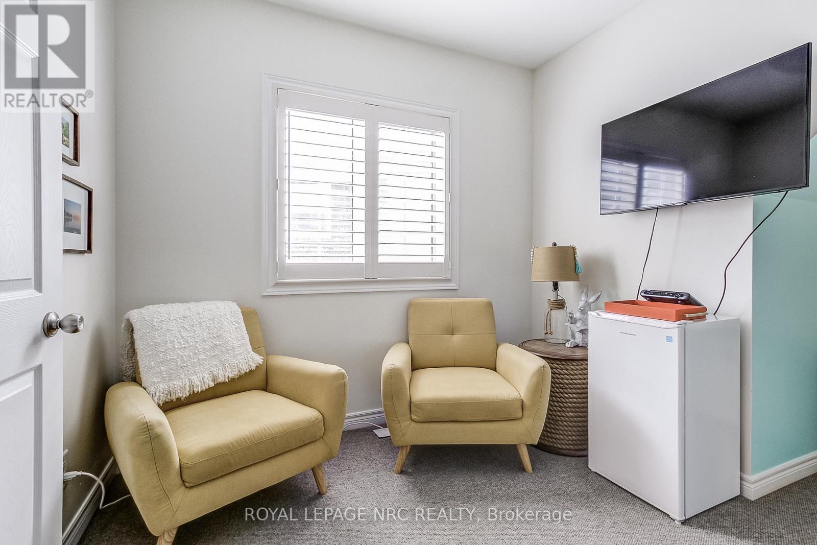 330 Gate Street, Niagara-On-The-Lake, Ontario  L0S 1J0 - Photo 26 - X12445194