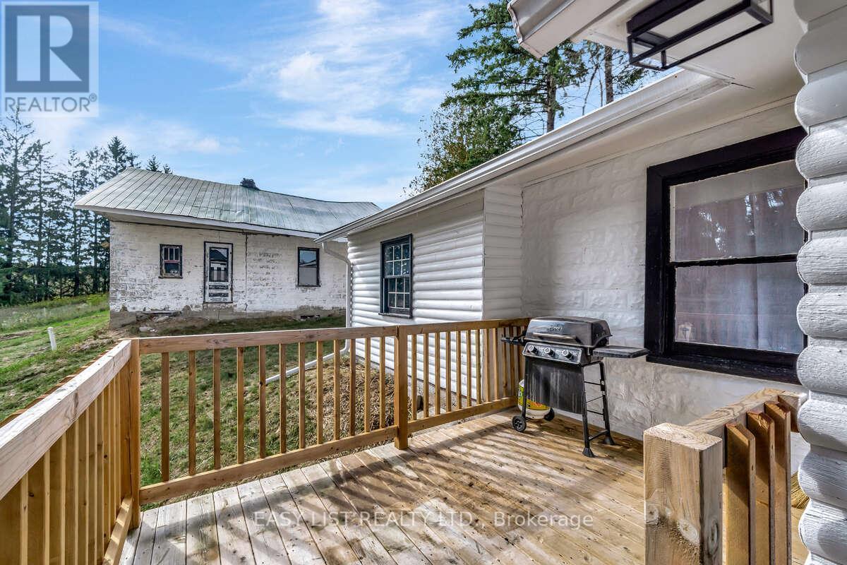 A And B - 622 Drum Road, Kawartha Lakes, Ontario  L0A 1K0 - Photo 3 - X12445137