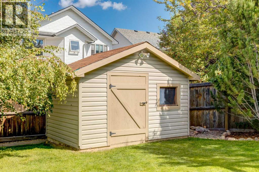 16 Hidden Valley Gardens Nw, Calgary, Alberta  T3A 5X3 - Photo 26 - A2259744