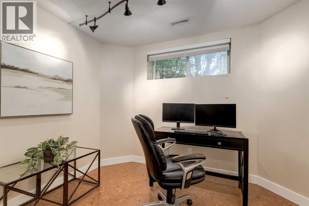 16 Hidden Valley Gardens Nw, Calgary, Alberta  T3A 5X3 - Photo 20 - A2259744