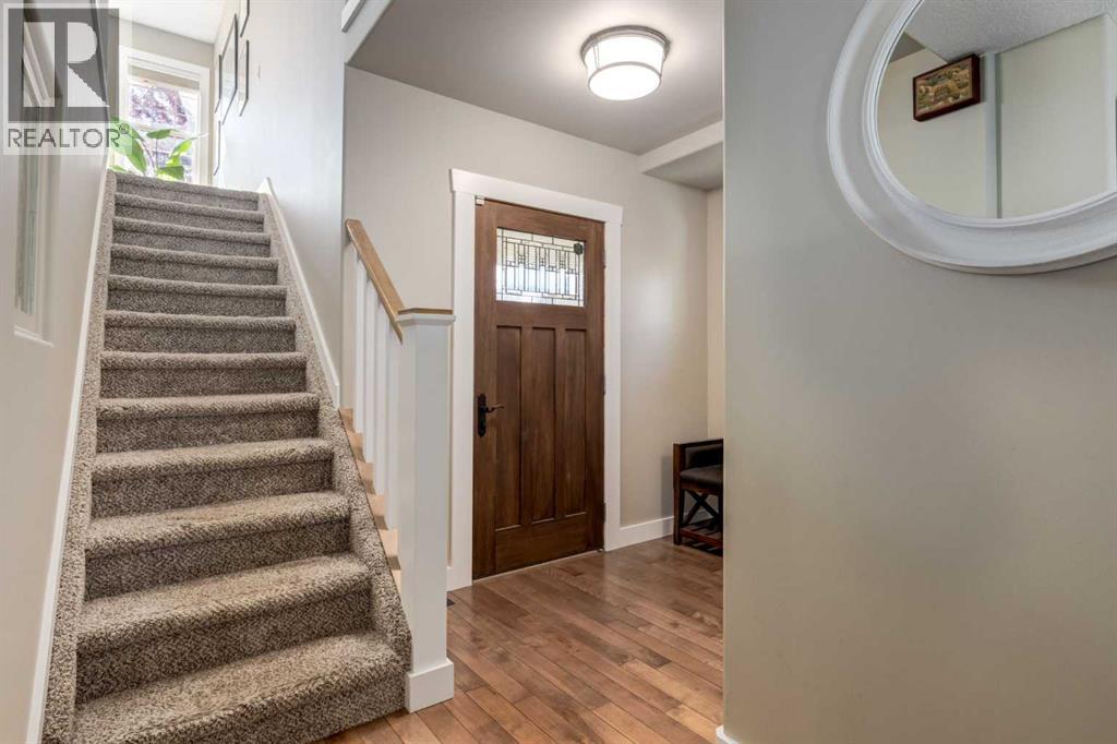 16 Hidden Valley Gardens Nw, Calgary, Alberta  T3A 5X3 - Photo 4 - A2259744