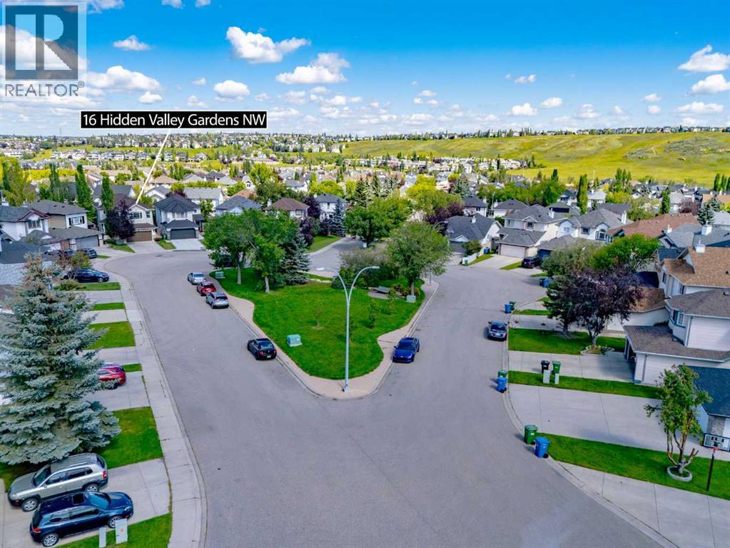 16 Hidden Valley Gardens Nw, Calgary, Alberta  T3A 5X3 - Photo 32 - A2259744