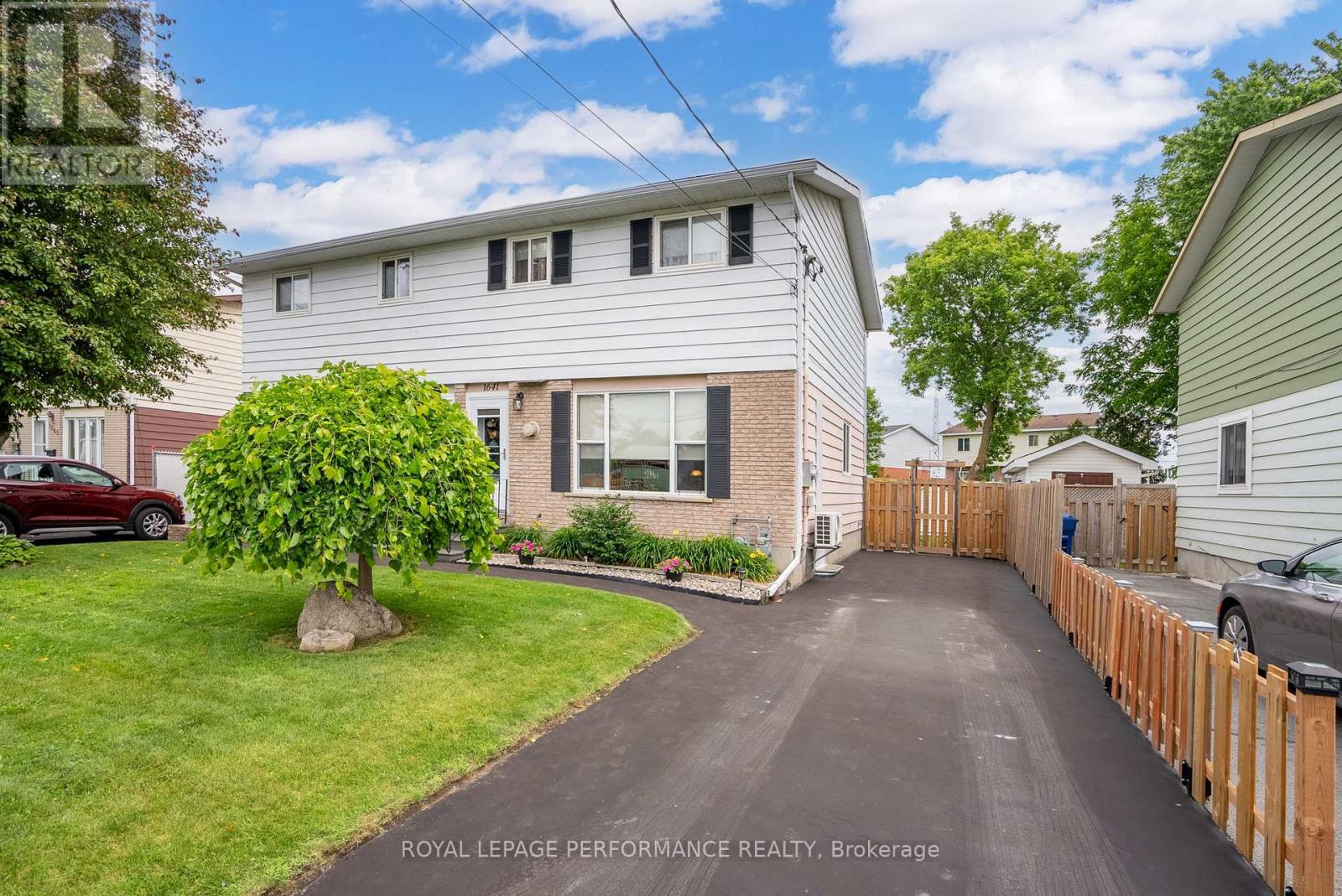 1641 BIRMINGHAM STREET, Cornwall, Ontario