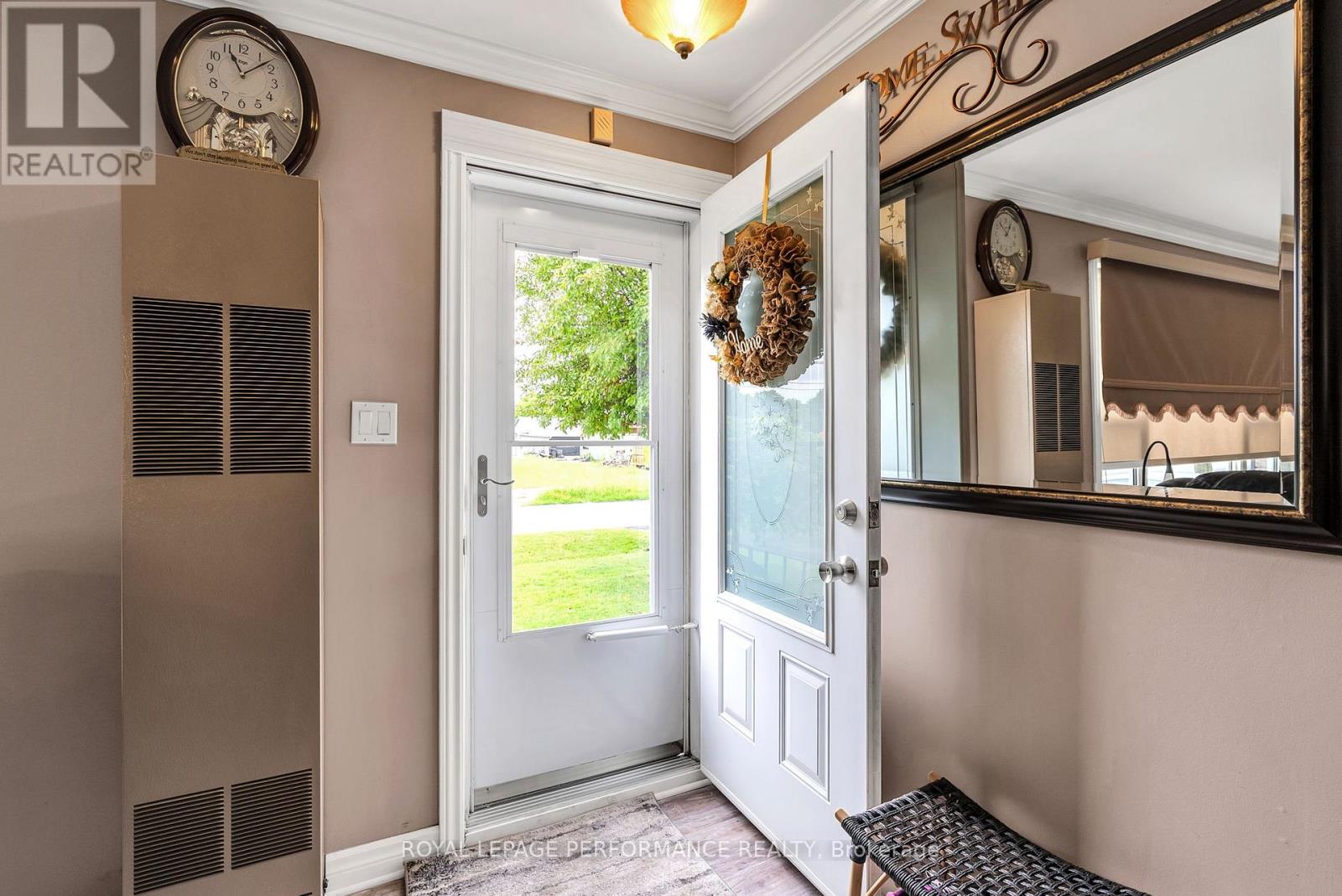 1641 Birmingham Street, Cornwall, Ontario  K6H 5Z5 - Photo 5 - X12445189