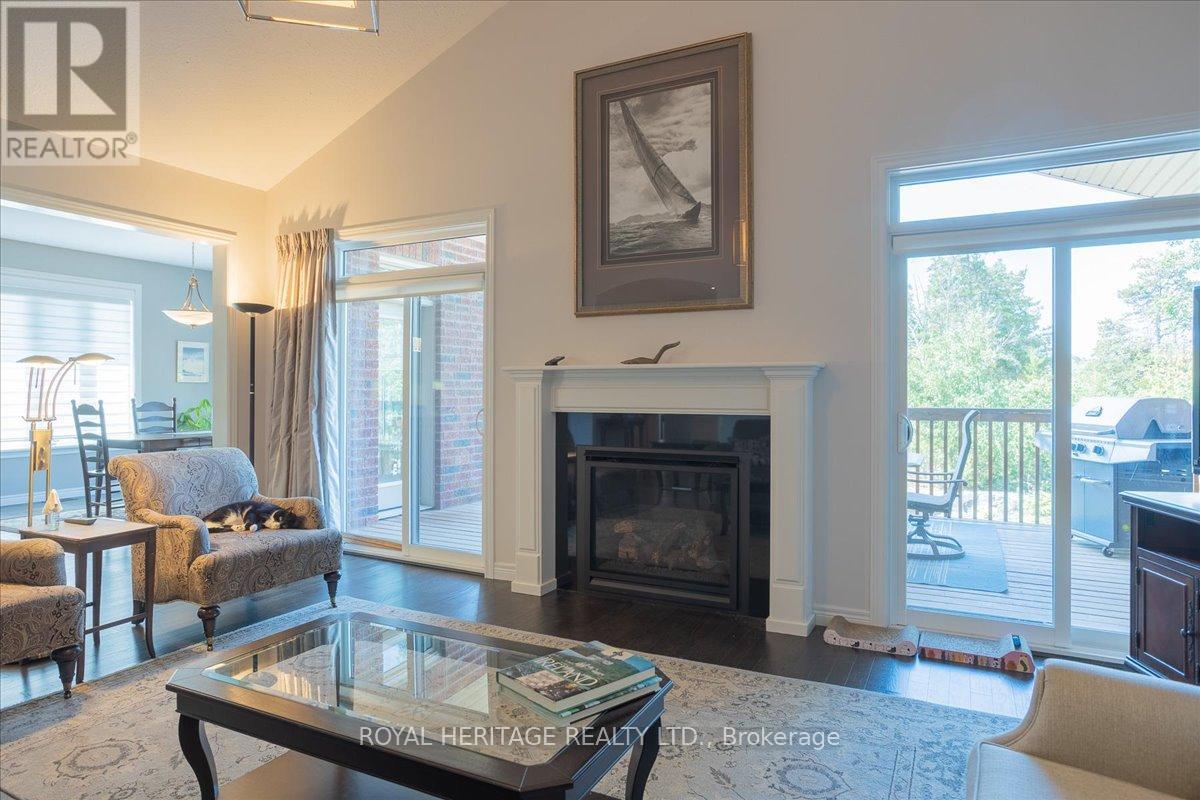 20 Island Bay Drive, Kawartha Lakes, Ontario  K0M 1A0 - Photo 13 - X12312067