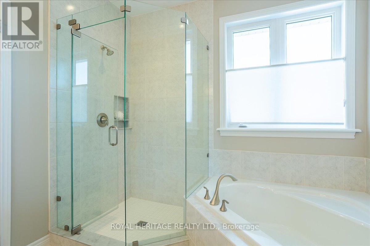 20 Island Bay Drive, Kawartha Lakes, Ontario  K0M 1A0 - Photo 17 - X12312067