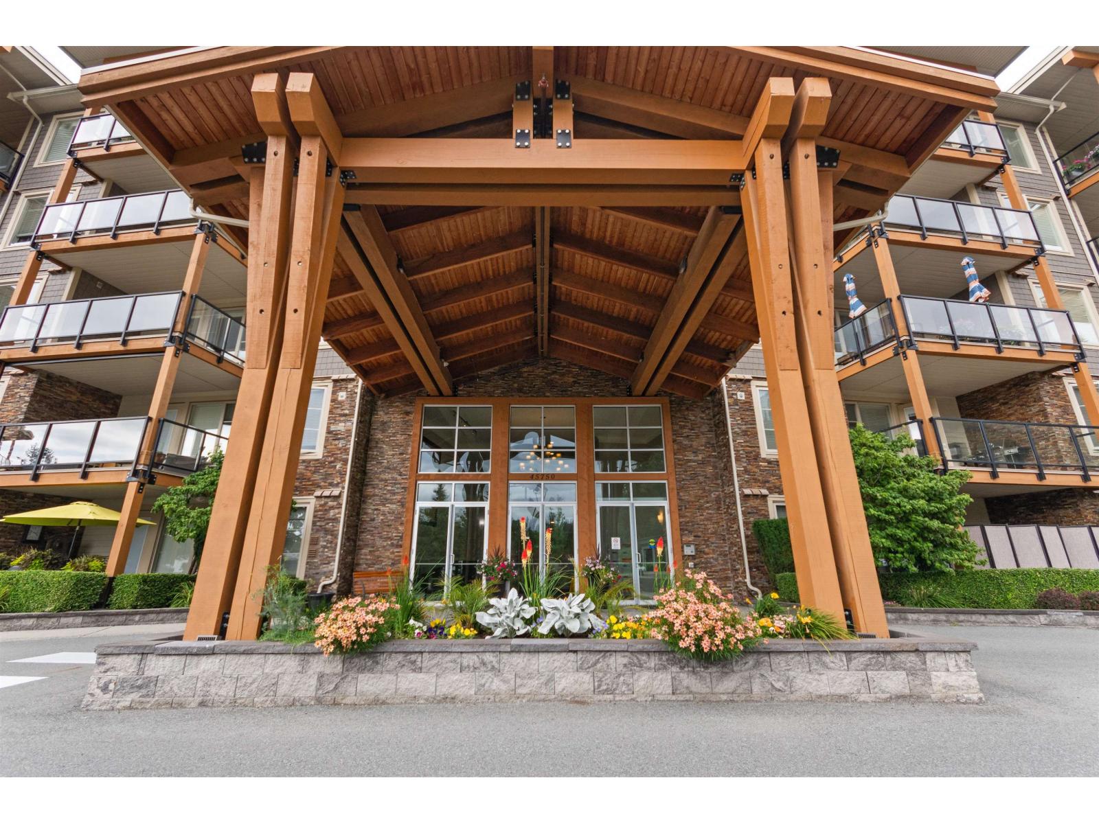 102 45750 KEITH WILSON ROAD|Vedder Crossing, Chilliwack, British Columbia