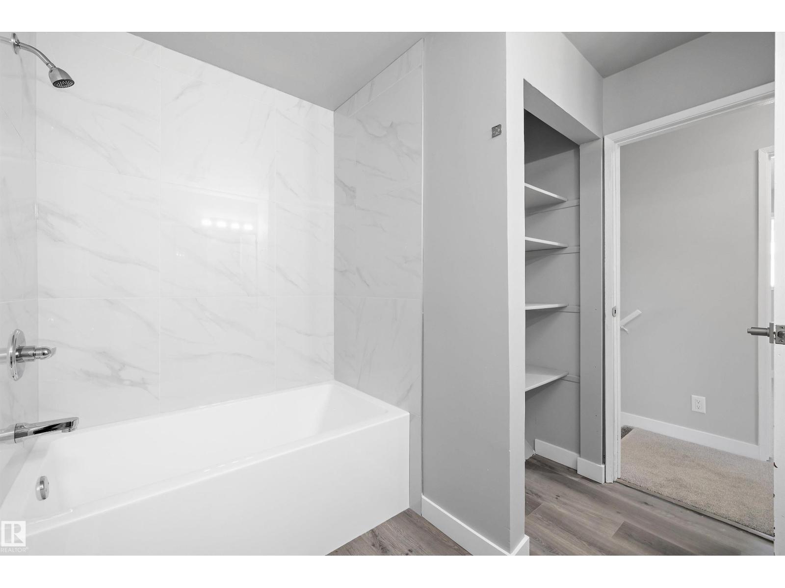 2019 38 St Nw, Edmonton, Alberta  T6L 3G9 - Photo 17 - E4460098