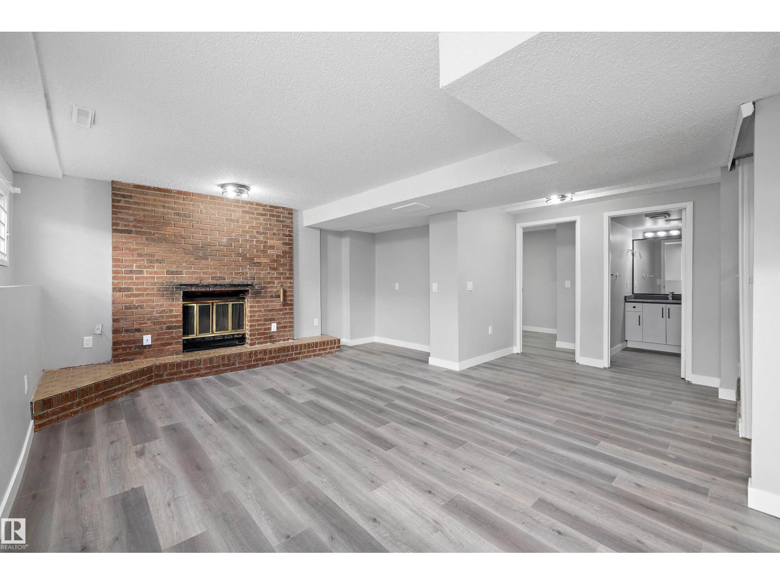 2019 38 St Nw, Edmonton, Alberta  T6L 3G9 - Photo 30 - E4460098