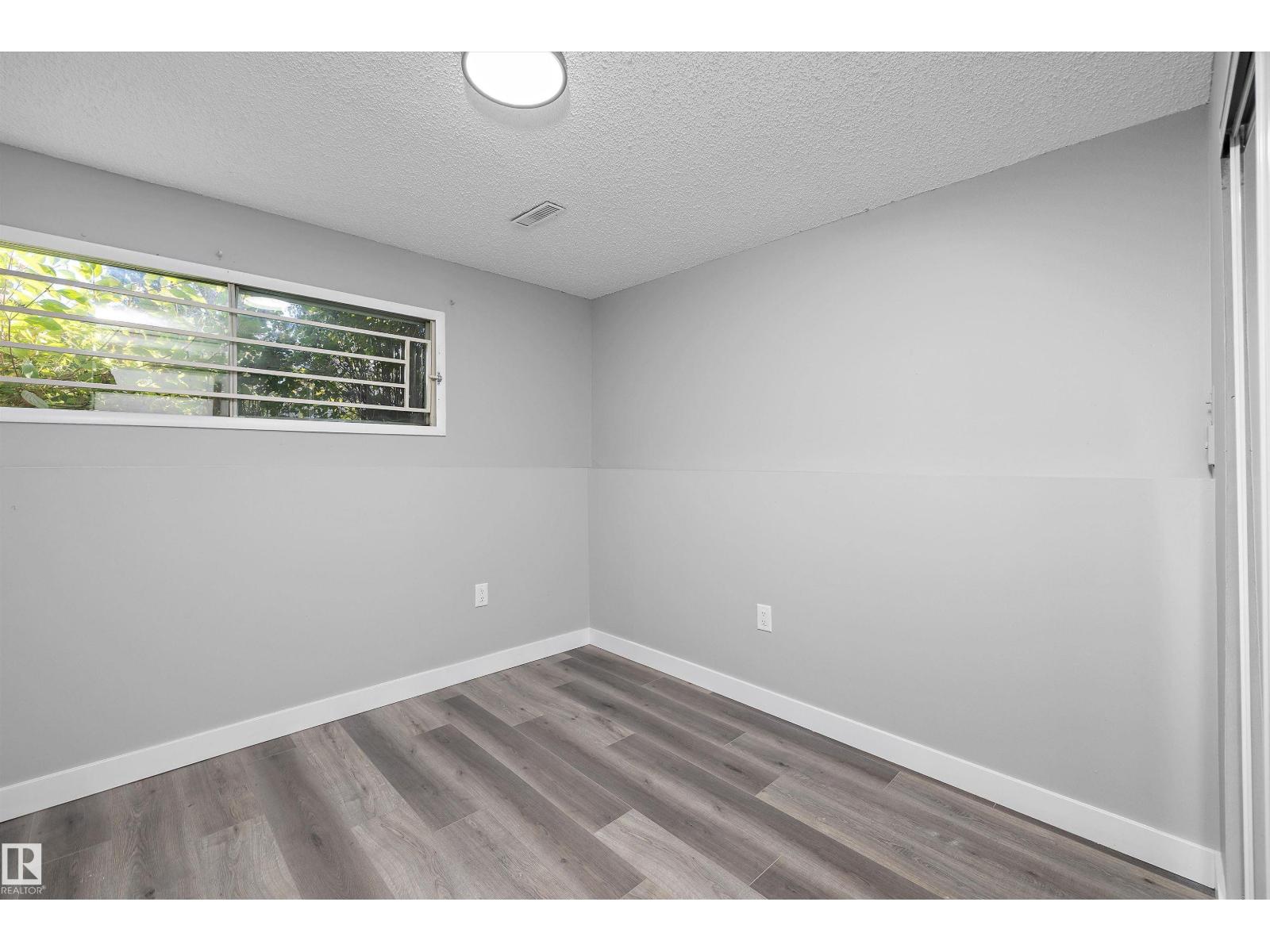 2019 38 St Nw, Edmonton, Alberta  T6L 3G9 - Photo 33 - E4460098